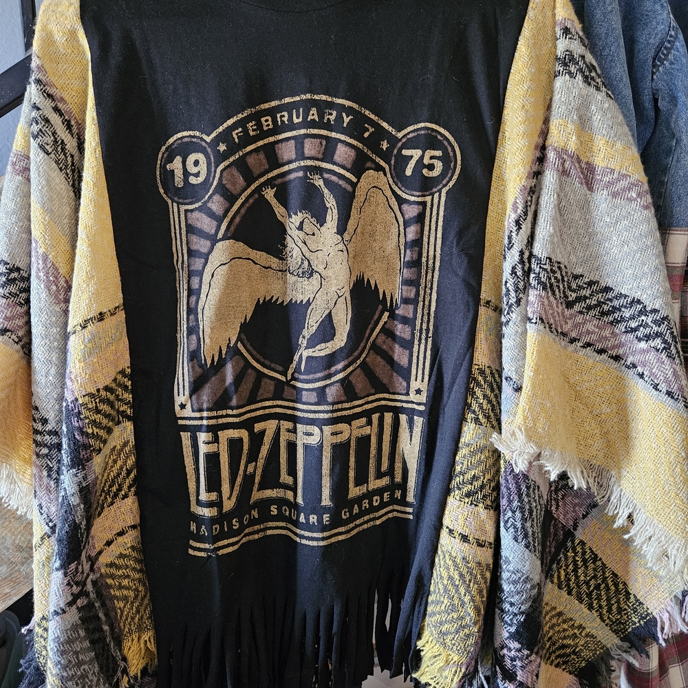 Led Zeppelin Graphic Upcycle - Picture 2 of 4